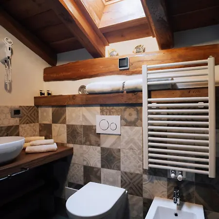 Au Coeur Du Village D'hotes & 3* Arnad
