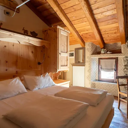 Pensjonat Au Coeur Du Village D'hotes & 3*