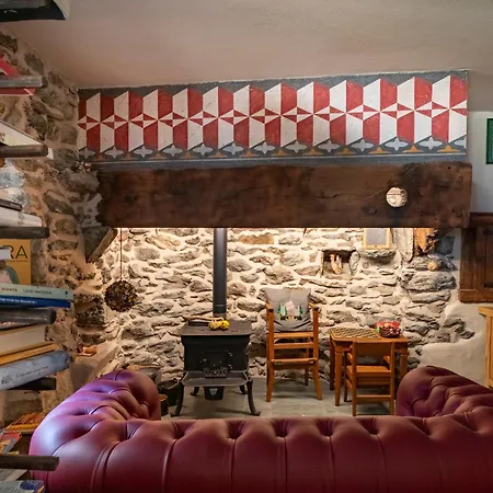 Au Coeur Du Village D'hotes & Pensjonat 3*