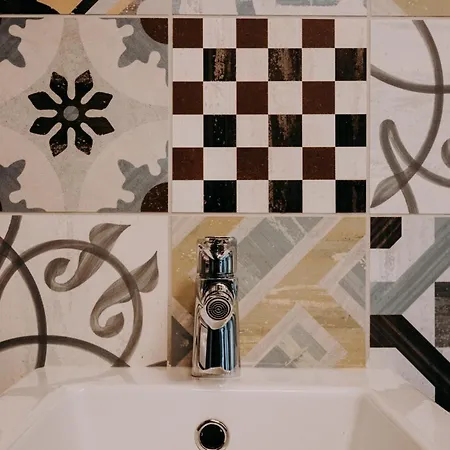 Au Coeur Du Village D'hotes &