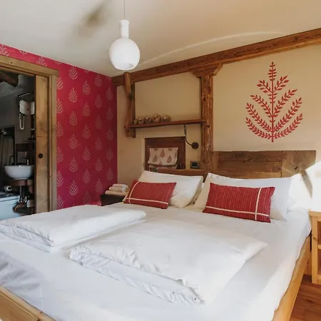 Pensjonat Au Coeur Du Village D'hotes & 3*