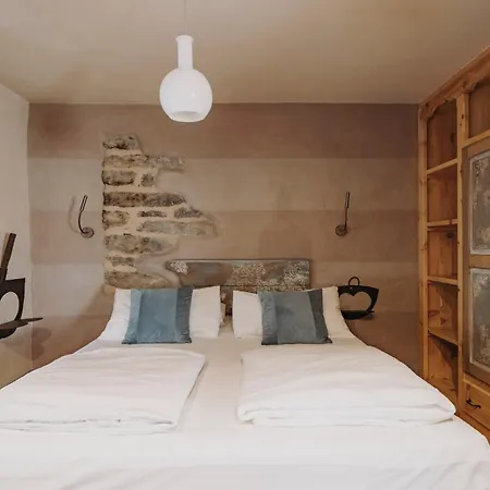 Au Coeur Du Village D'hotes & Pensjonat