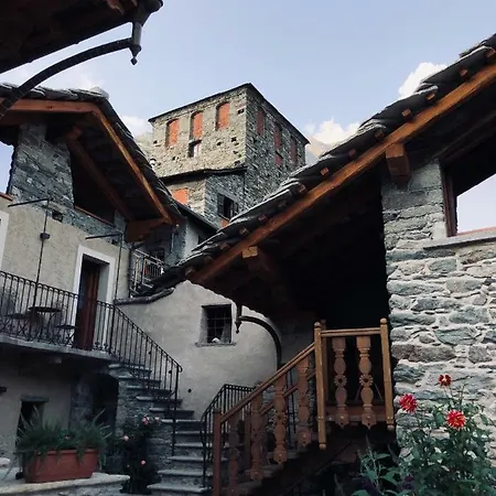 Au Coeur Du Village D'hotes & Arnad